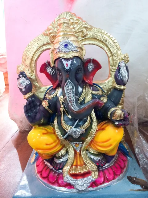 Royal Ganesha Idol with Prabhavali — hand-made golu doll from The Golu Shop
