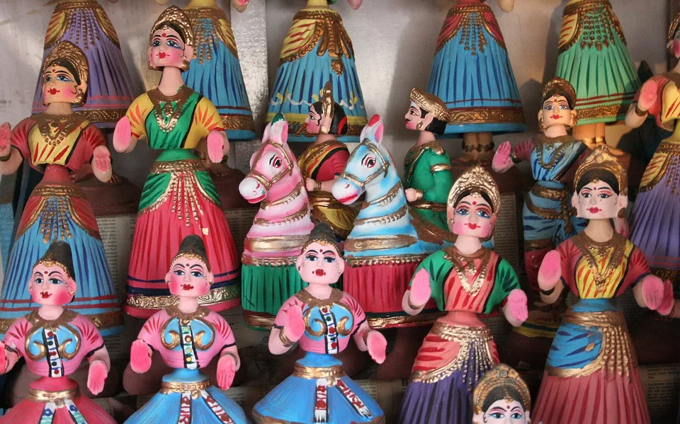 Thanjavur Thalaiyatti Bommai — hand-made golu doll from The Golu Shop